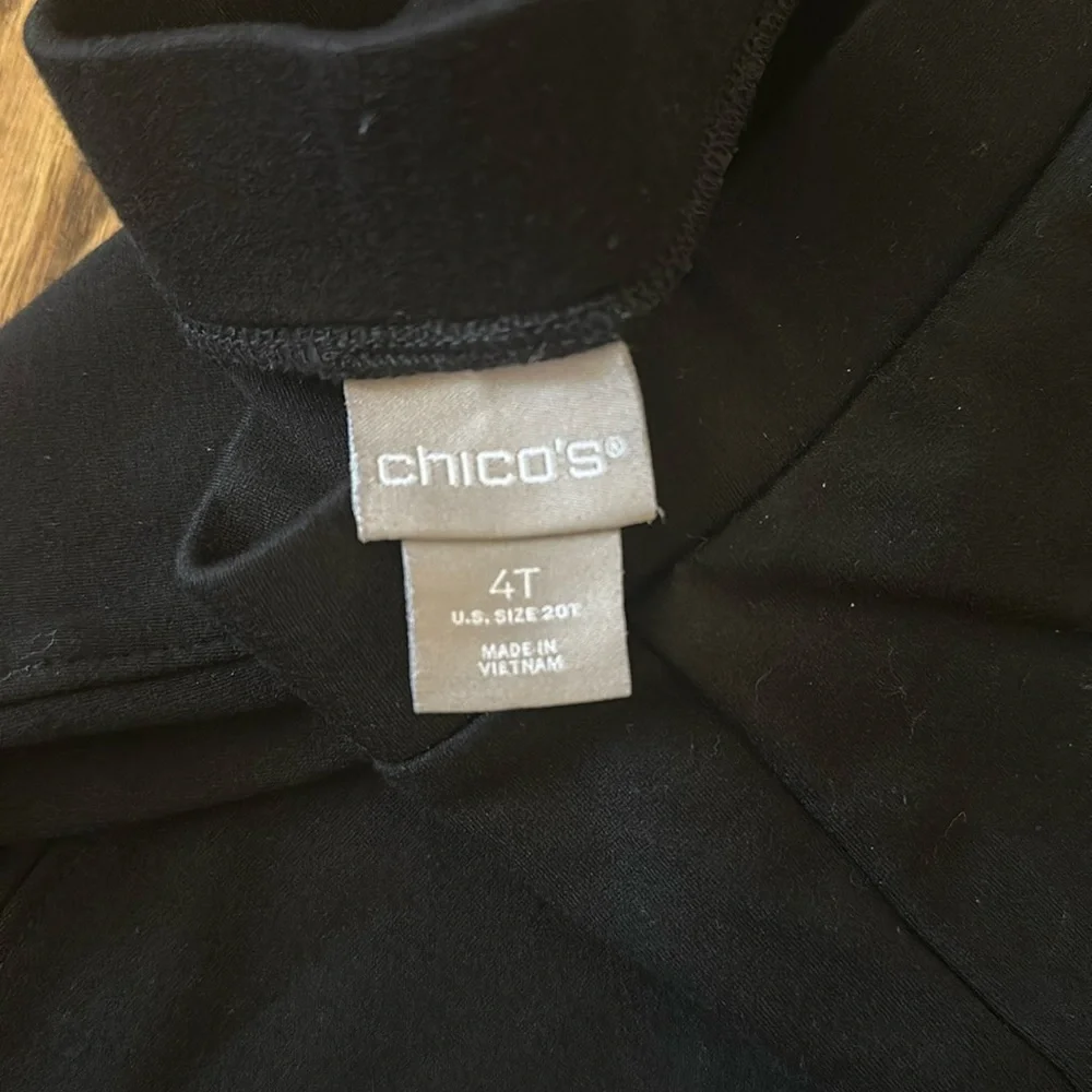 Chico’s size 4T size 20 black stretch pants - Picture 5 of 5